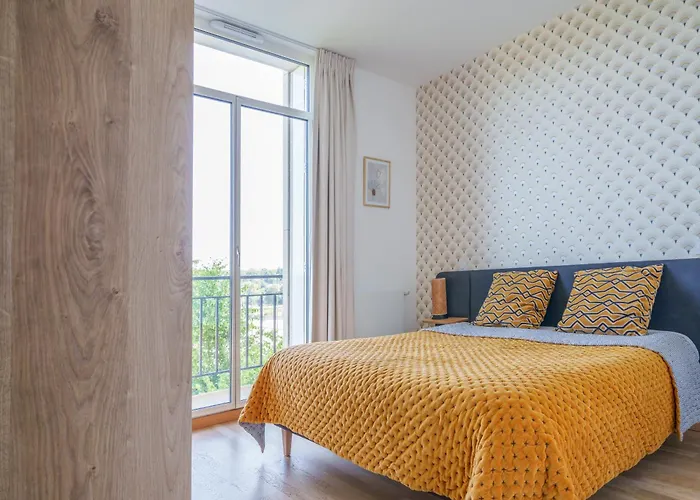 Hyper Centre Vue Bords Loire #confort #luxe *