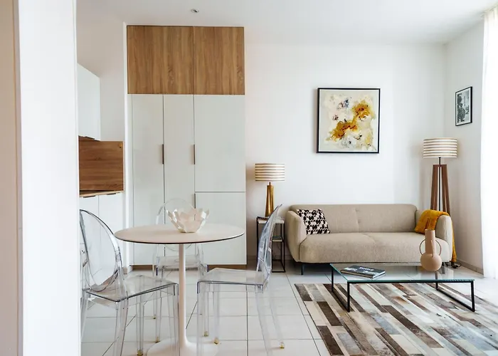 Apartment Hyper Centre Vue Bords Loire #confort #luxe Tours